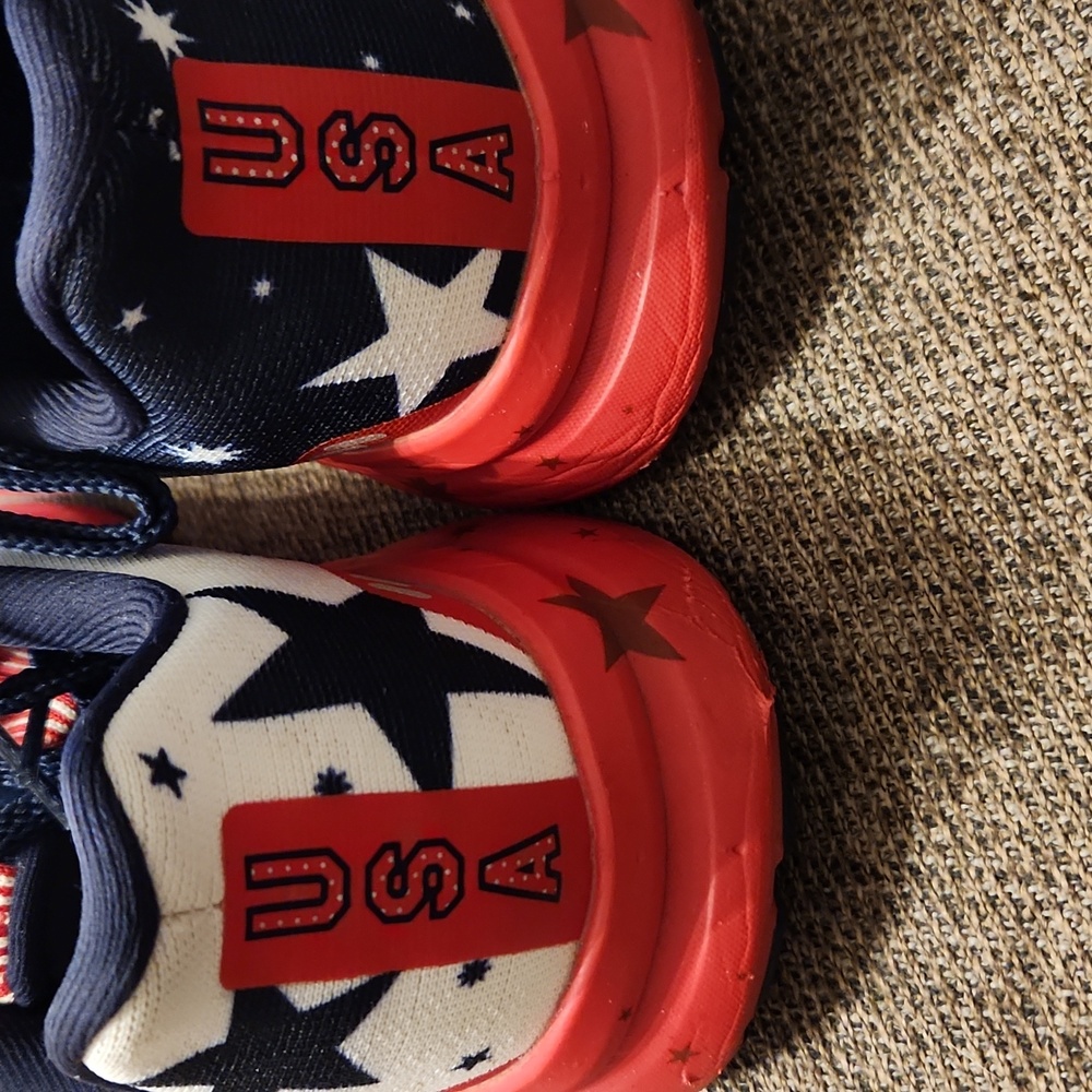 Brooks Women's Patriotic Edition Running Shoes, Launch 8, Sz 7.5m - Picture 3 of 5